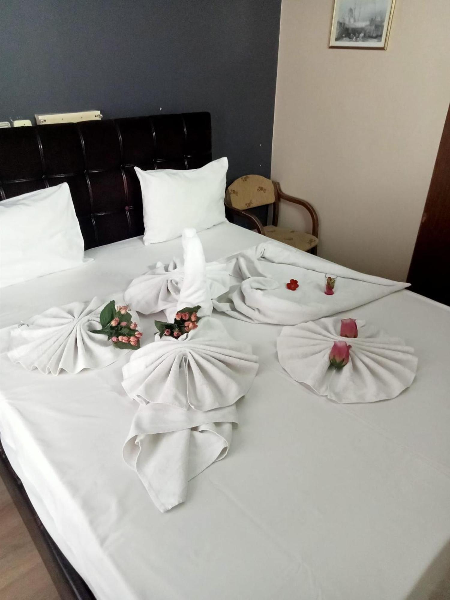 Hotel Cesmeli 伯萨 外观 照片