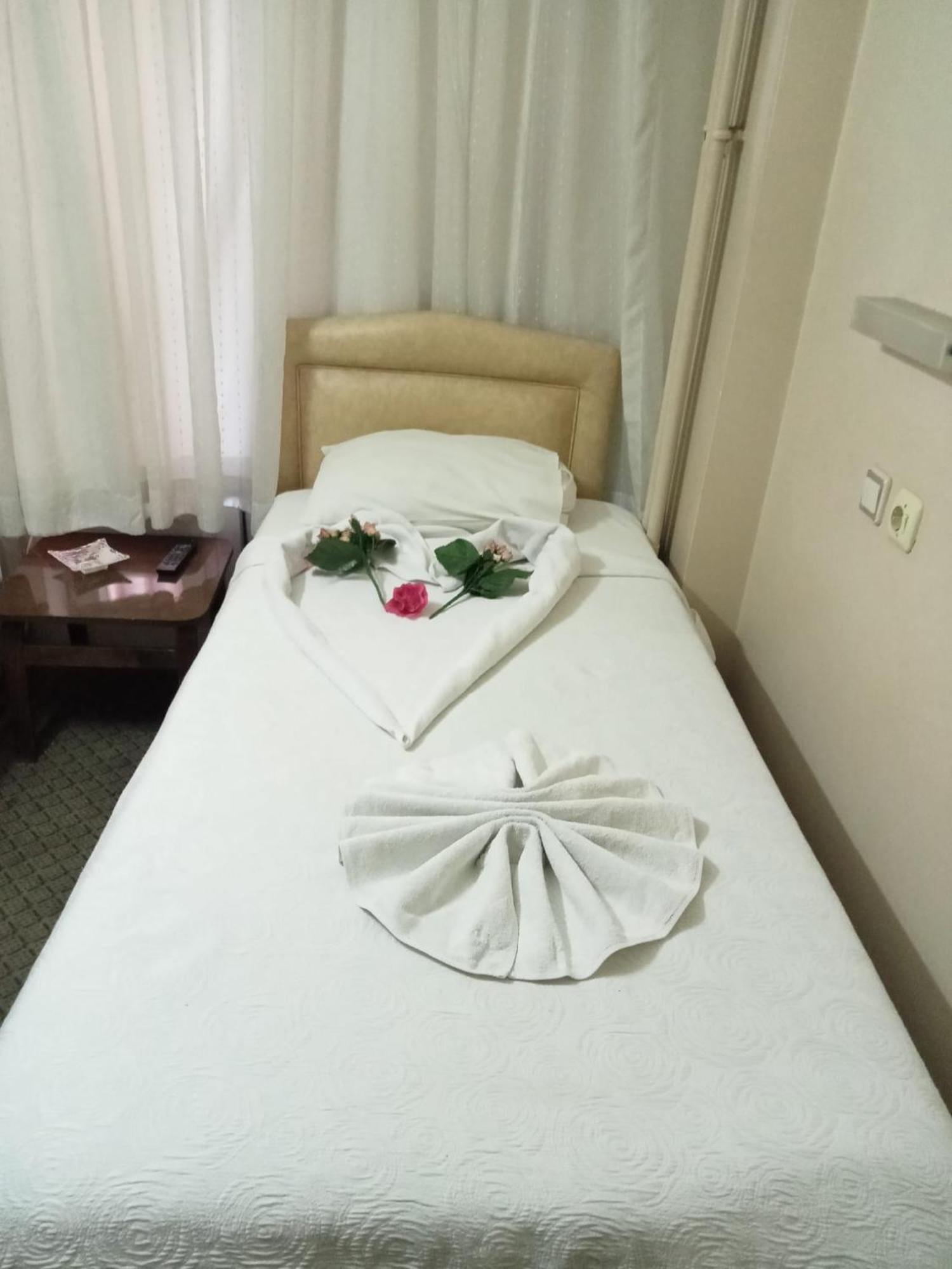 Hotel Cesmeli 伯萨 外观 照片